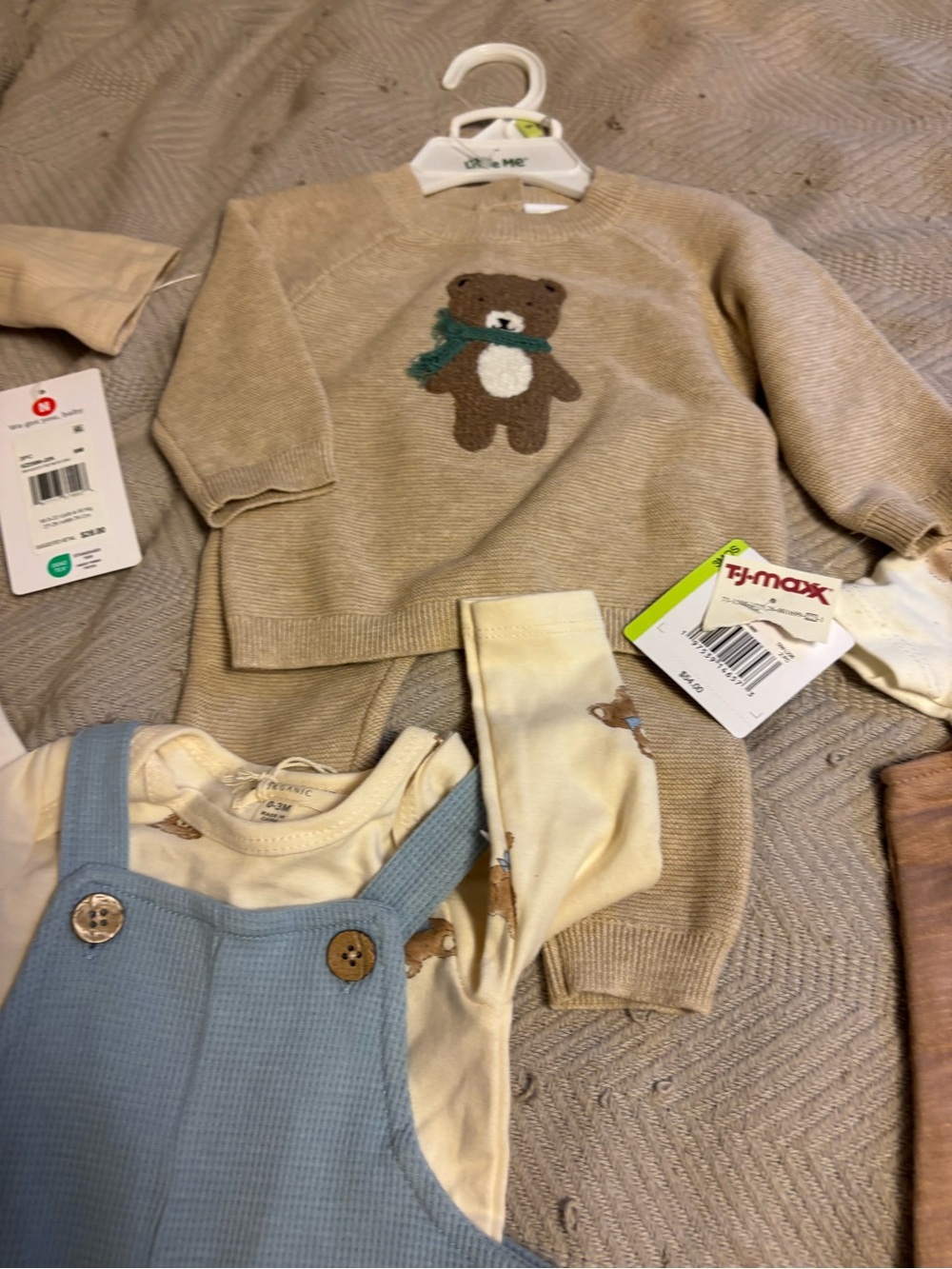 T.J.Maxx Beige Knit Bear Sweater & Cream Tights Set with Green Scarf Accent